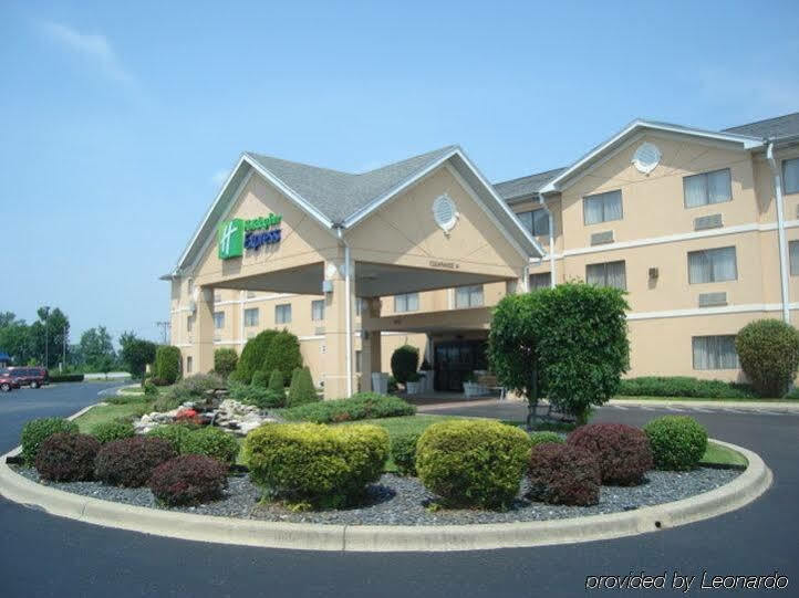 Holiday Inn Express Louisville Northeast, An Ihg Hotel Exterior foto